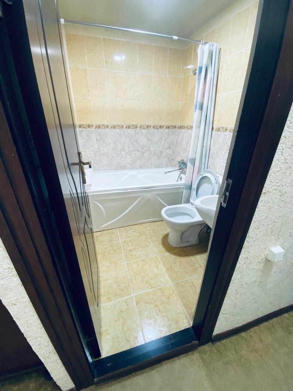 Omar Family Resort Bukhara Bagian luar foto